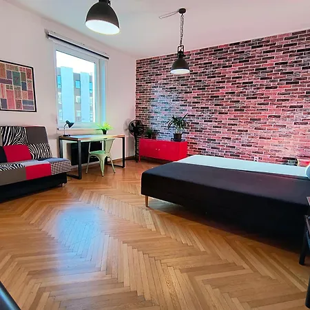 Big - 4 Bedroom, 2 Bathroom With Ac Apartament