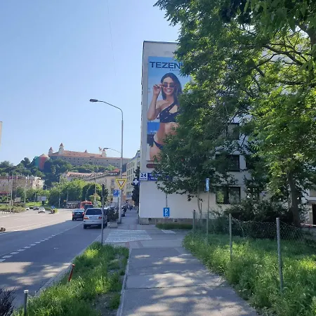 Lejlighed Big - 4 Bedroom, 2 Bathroom Old Town With Ac